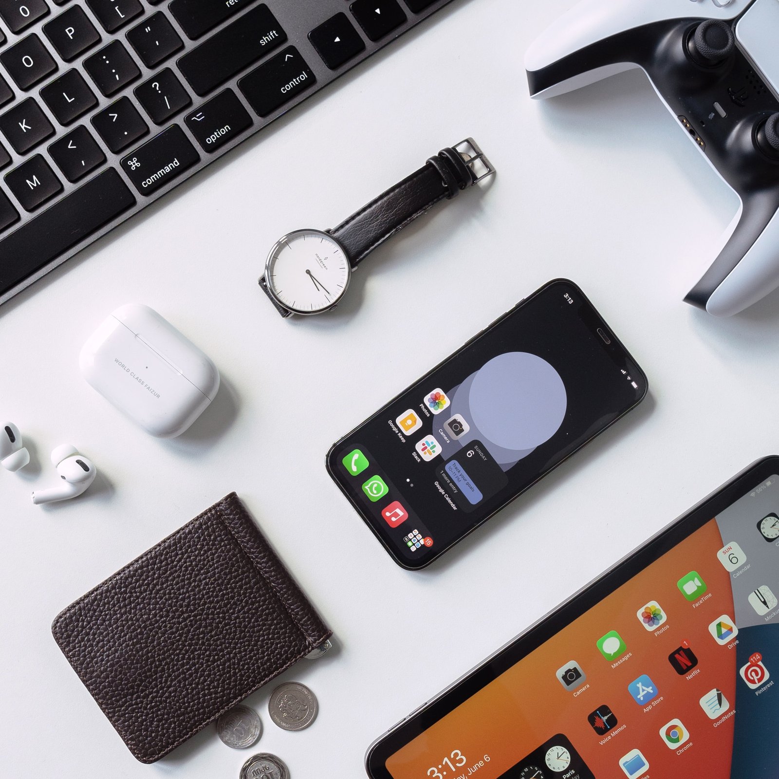 How To Install A Wireless Charging Mount In Your Car